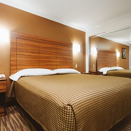 Palace Inn South Wayside 休斯敦 外观 照片